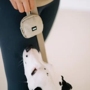 Pamlskovník pro psa Kolekce Desert Lovely dog Elegantní sametový pamlskovník